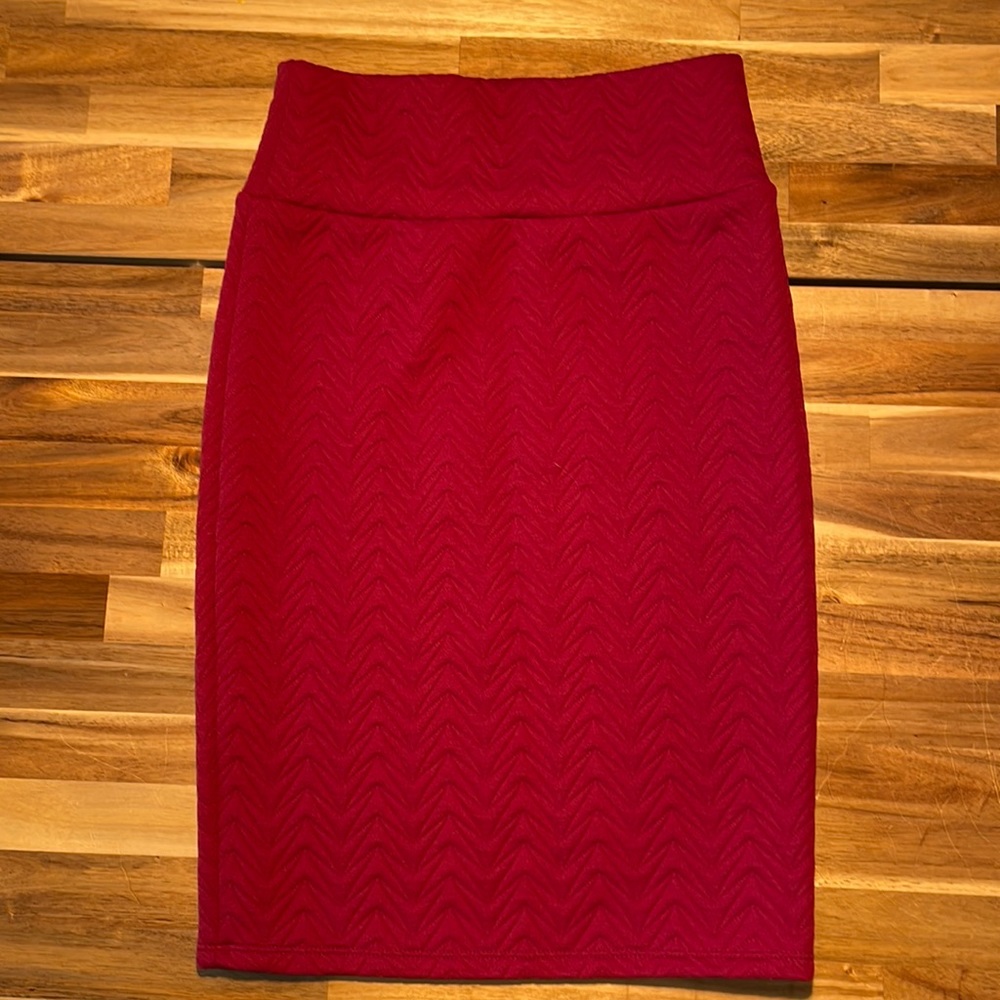 Lula Roe, Cassie skirt, Red, XS. New without tags.
